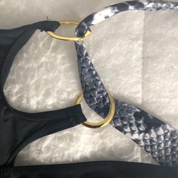 SALE!!!  NWOT sexy and sharp   bikini  bottom in size M - Picture 4 of 5